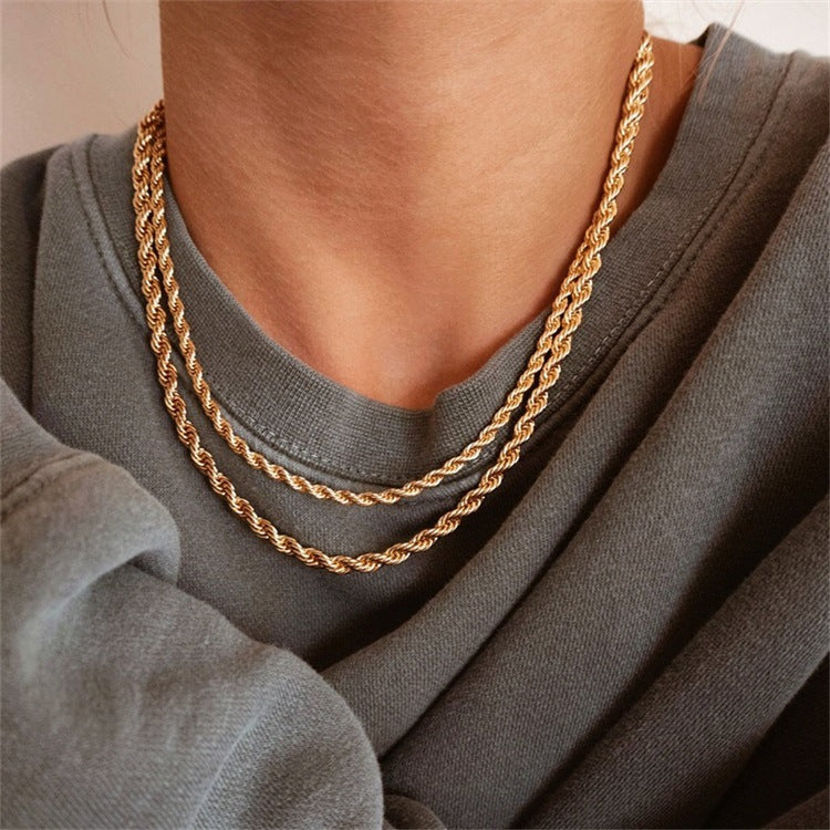 Thin rope chain necklace